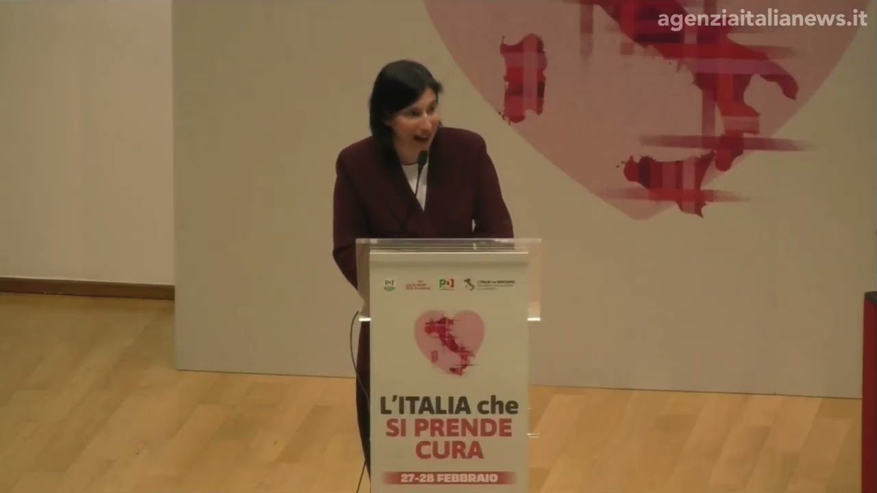 ATTACCO ALL'IRAN, ELLY SCHLEIN: "TRUMP DICEVA CHE AVREBBE PORTATO LA PACE, RIPRENDERE VIA NEGOZIALE"