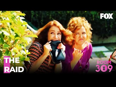 Songül Barges Into Betül's House - Room 309 Episode 68