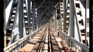 preview picture of video 'Trecere cu trenul pe Podul Prieteniei Ruse - Giurgiu'