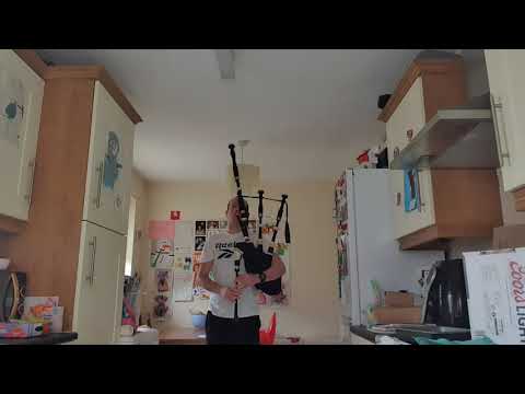 Daily tune challenge on pipes - Leaving the Field & Morrison Avenue