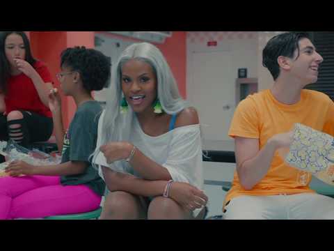 Teenear - I Like To Dance (Dance Video)