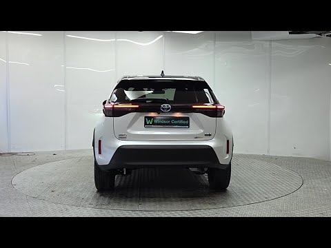 Toyota Yaris Cross 1.5 Z Hybrid Auto *Top spec* - Image 2