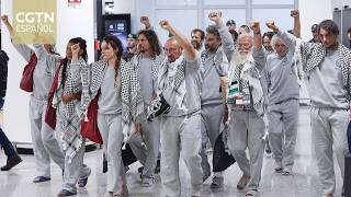 Israel causa indignación internacional al difundir imágenes de activistas arrodillados