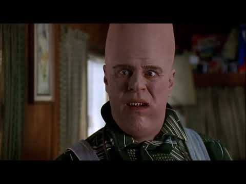 Coneheads (1993) - pregnant scene