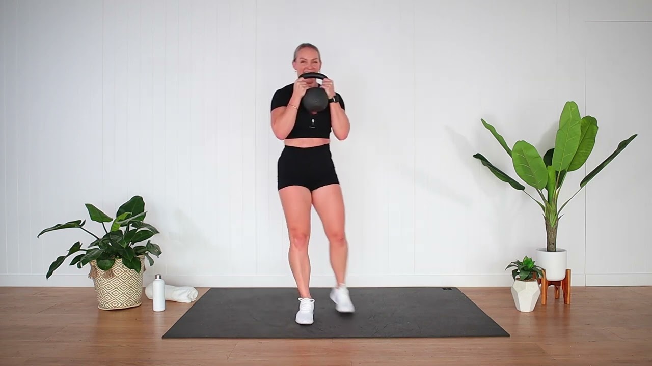 Kettlebell Curtsy Lunge Pulse - YouTube