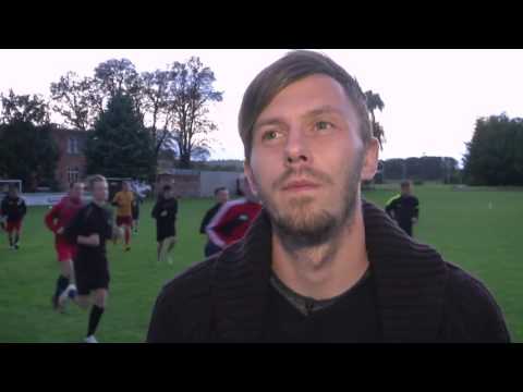 Mit der Hacke Kammlotts Traumtreffer ist das Tor des Monats | Sportschau