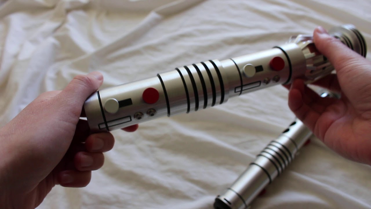 REVIEW Saberforge Mauler Saberstaff | Darth Maul inspired lightsaber