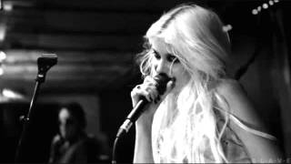 The Pretty Reckless - Heaven Knows
