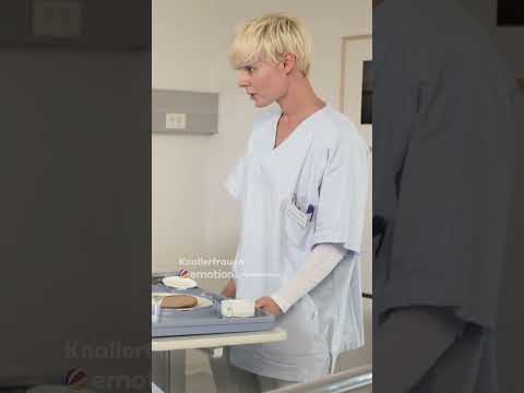 Das können sie doch nicht machen! 🤣 Knallerfrauen #shorts