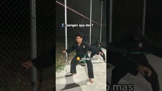 Download lagu Pengen apa dek? 🙃 #mediapshtindonesia #pshtpusatmadiun #psht #silat #shorts #viral mp3