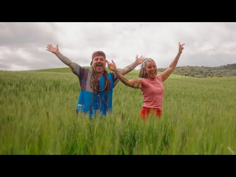 Chambao x Green Valley - Resiste (Videoclip Oficial)