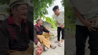 Download lagu Learn kindness from the snake fruit seller #viral #help #sharekindness #blessings #good #sharing mp3