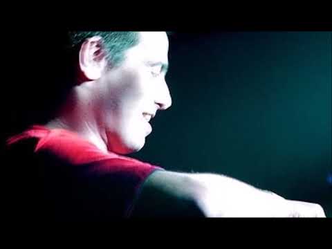 Pounding Grooves Live at Dial T for Techno (Leiden, Netherlands) 2004-04-16