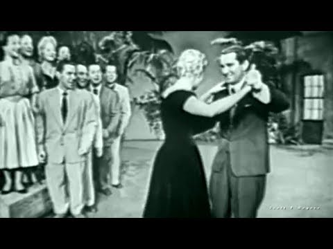 Perry Como Show "Papa Loves Mambo" 1954 [HD Widescreen & Remastered TV Audio]