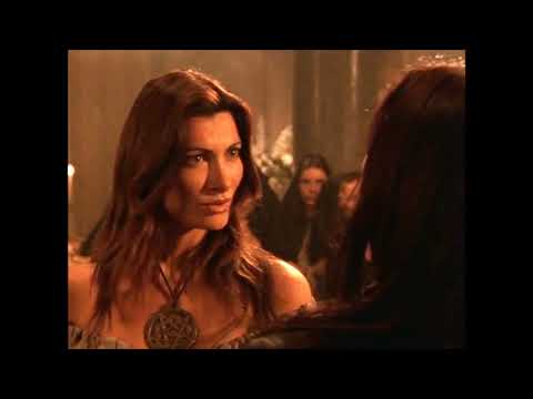Catfight in TV Show - Relic Hunter Sydney KOs head villainess then has catfight with the henchgirls