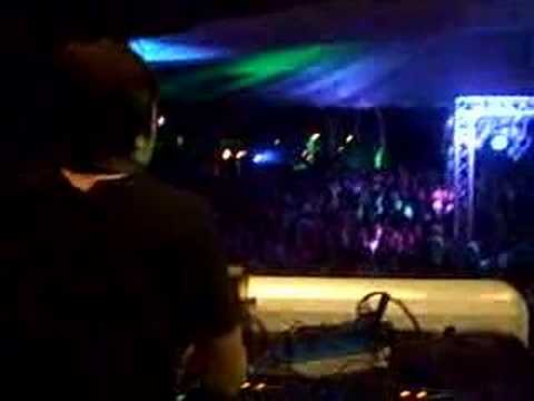 Erick E Live @ Sneakerz Aquabest