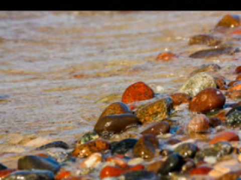 Spacer dziką plażą  Stan Borys