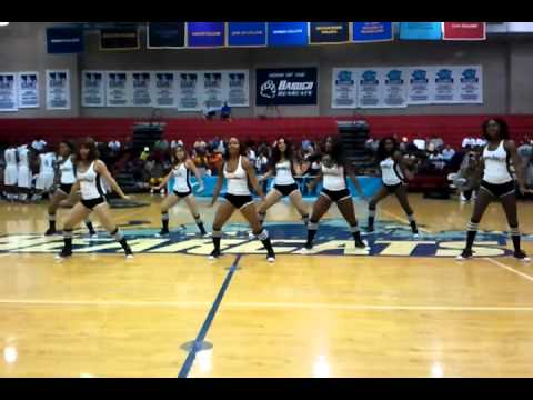 "Din Dada" HoopGirlz 2012