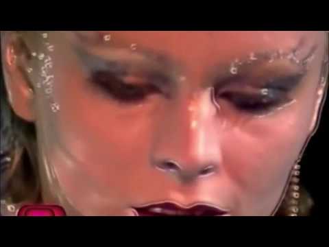 Izabela Trojanowska:  Jestem Twoim Grzechem (I Am Your Sin) 1981 (Eastern Bloc Songs: Party, Pop...)