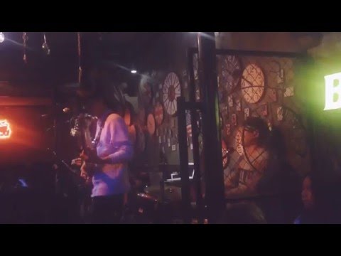 Stickwithfriends - คนไม่จำเป็น