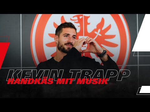 Kevin Trapp kneift bei der Sing-Challenge I Handkäs mit Musik I Eintracht Frankfurt