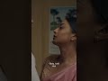 Woh Kyun Itna Achha Smell Kar Rahi Hai