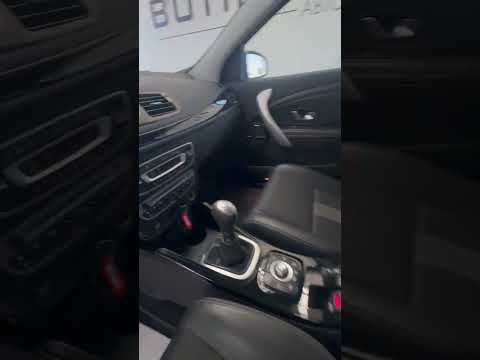 фото renault megane iii 0