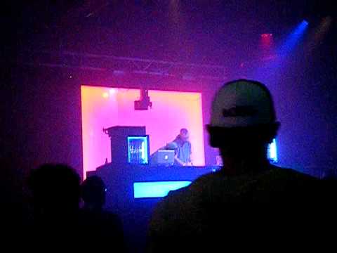 Noisefucker vs RDZ 2 @ Noisekick's Ontbindingsdrang