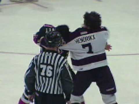 Kevin Harvey vs Trevor Hendrikx
