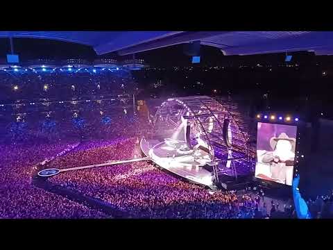 Garth Brooks - Dublin - 09/09/22    Callin Baton Rouge