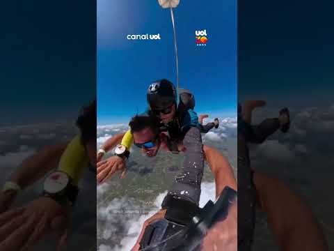 Vídeo: Salto de paraquedas nos Lençóis Maranhenses impressiona com vista de tirar o fôlego