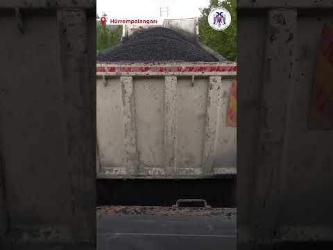 Hürrempalangası Mahallesi ana yolunda asfalt serimi işi yapılıyor. 29.05.2023