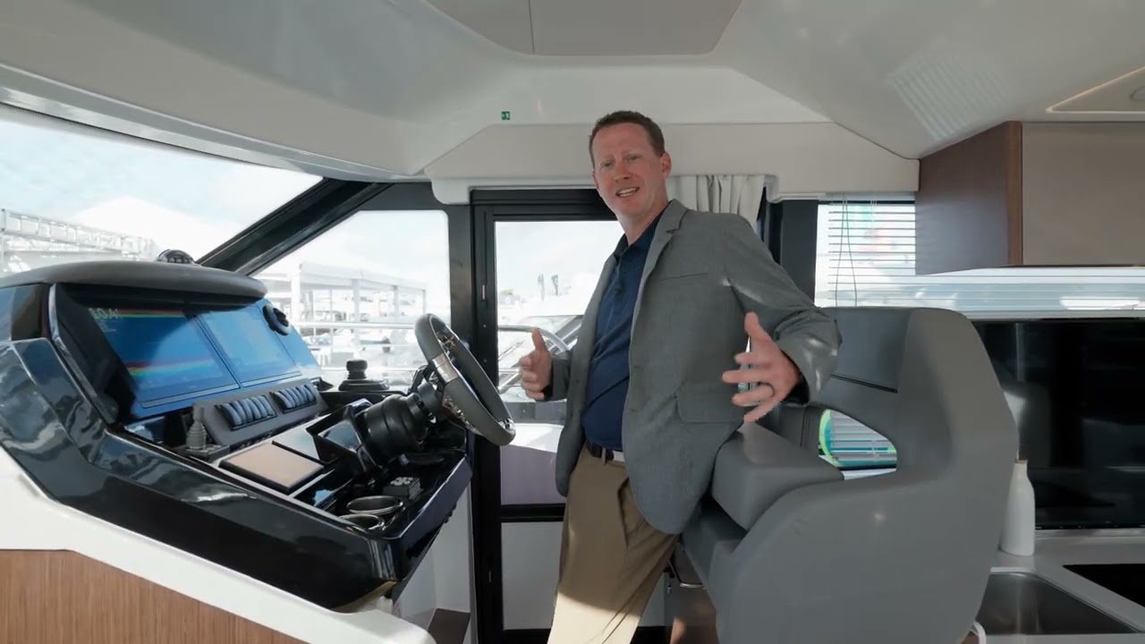 New 2027 Beneteau Antares 12 Fly for Sale | Vancouver, BC | M&P Yacht Centre | 6a2113ea04184cd2fb073519
