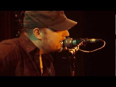 Malcolm Middleton - Devil and the Angel || live @ Paradox Tilburg || 05-01-2012 (3/3)