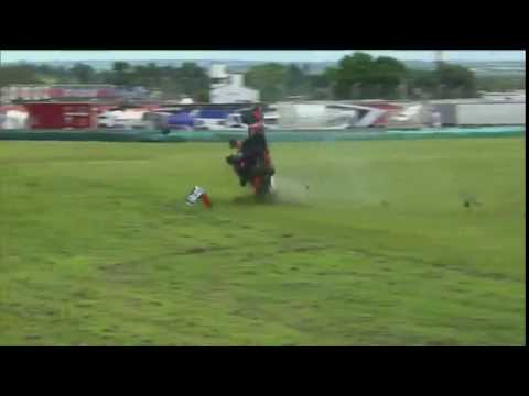 Formula Renault Plus 2016. Final Autódromo Ciudad de Paraná. Juan Oviedo Huge Crash Rolls