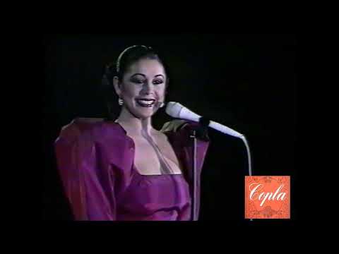 Isabel Pantoja y Agustin Pantoja - Concierto Sanchez Pizjuan (1986)