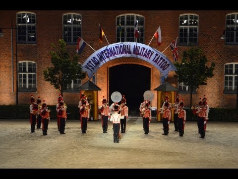 Ystad International Military Tattoo 20130817 © La fanfare de l'École d'application de l'artillerie