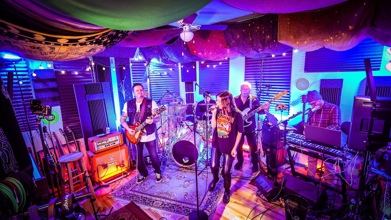 Promotional video thumbnail 5 for Annika & the Earthlings