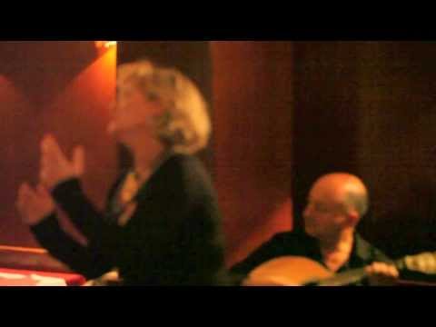 Maria Odília, "Fado Primavera" - "Saudade, silêncio e sombra"