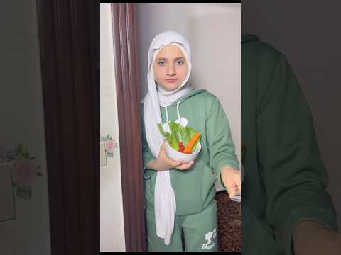 البسة تاكل شيبس ليه./ماريا الحاج