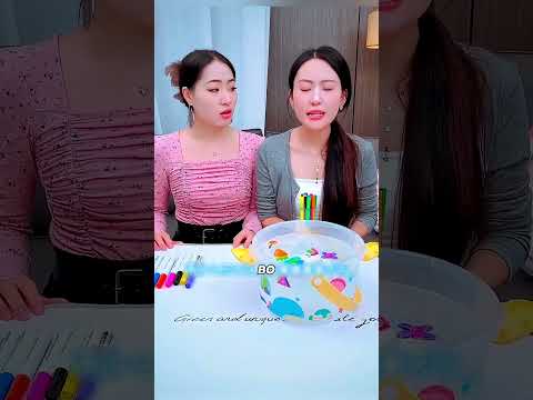 „Kolorowe obrazy unoszące się na wodzie”#viral#shorts