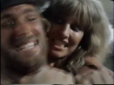 AMERICA 3000 1986 Final Battle scene Female Amazon women vs Male warriors