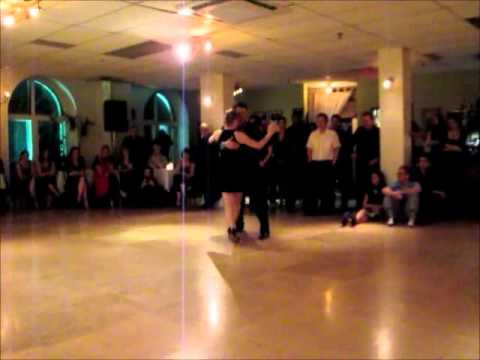 Bobby Thompson et Elisabeth Guillaume - Oro de Ley