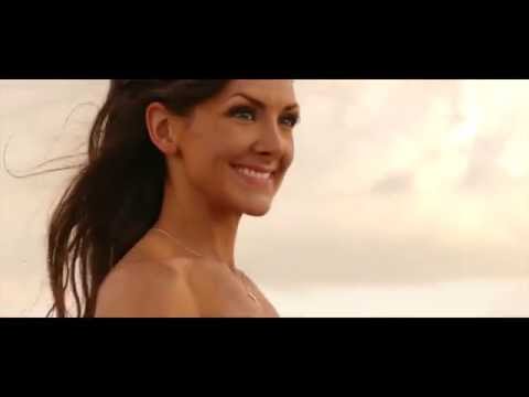 download lagu mp3 mp4 Coldplay Sky Full Of Stars Wedding Song, download lagu Coldplay Sky Full Of Stars Wedding Song gratis, unduh video klip Coldplay Sky Full Of Stars Wedding Song