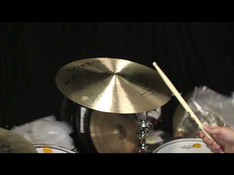 Istanbul Agop 19" Mel Lewis Crash Ride - 1799g