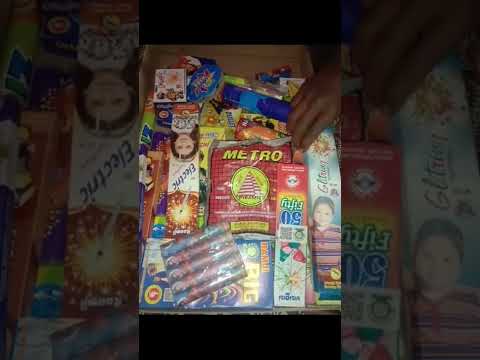39 items gift box cracker