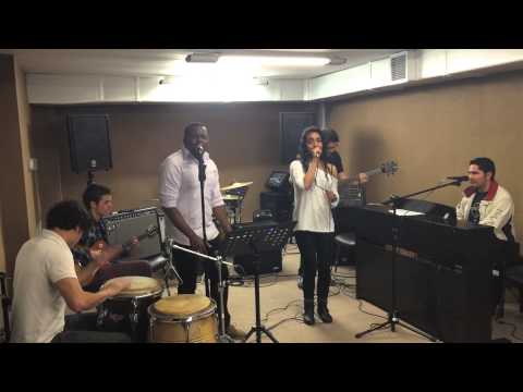 Conjunto - Let it out (Alissia Benveniste)