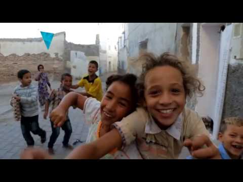 PEQUEÑOS GRANDES MUNDOS