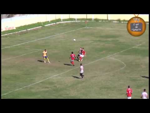 Melhores momentos do goleiro Jean Mendes.