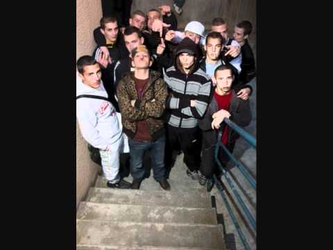 Skary ft Kdor & louchebem: Etrangement [HD]